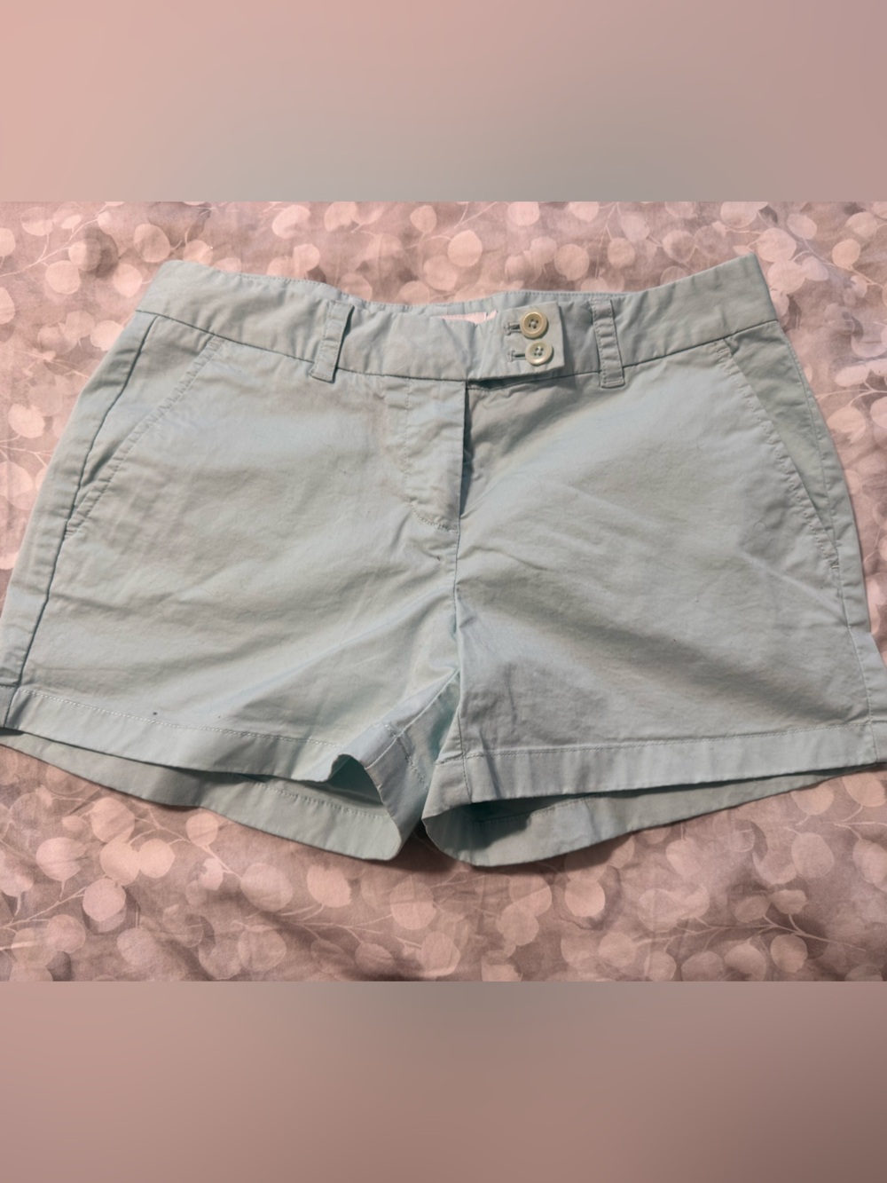 Vineyard Vines Light Blue Women's Cotton 4 inch shorts